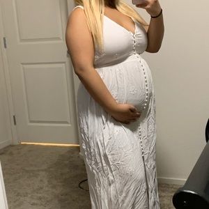 Maxi white floral maternity dress